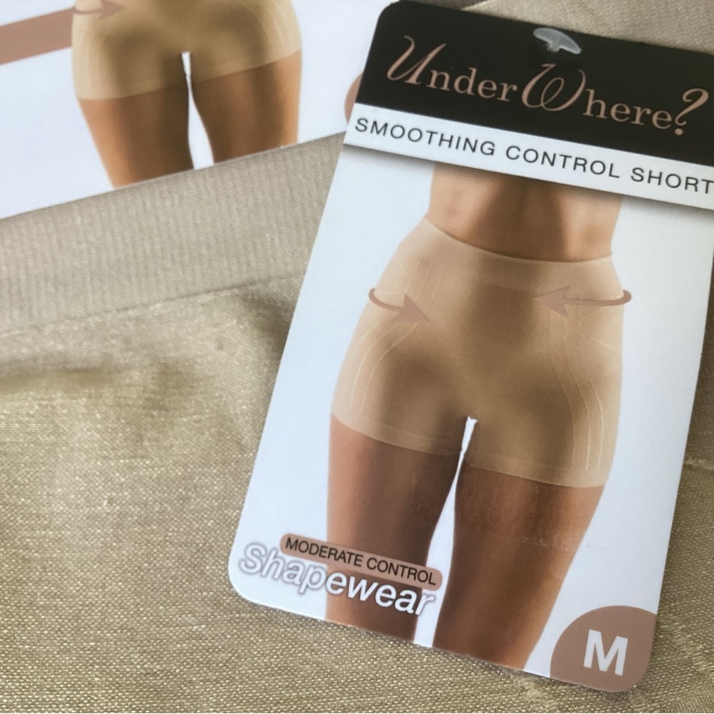 🌸Shapewear Smoothing Control Short Tummy /Rear Control - Picture 3 of 10